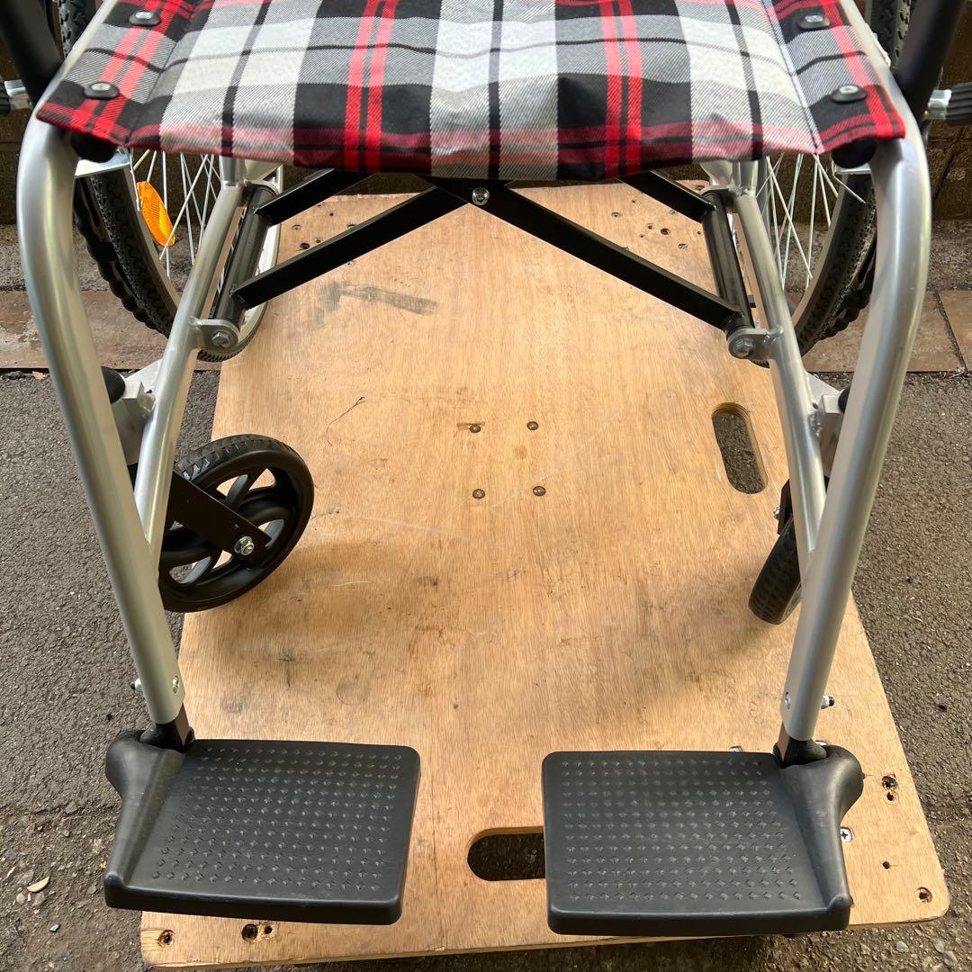 ［108］未使用展示品 Care-Parents CP-30A5N 自走式車椅子