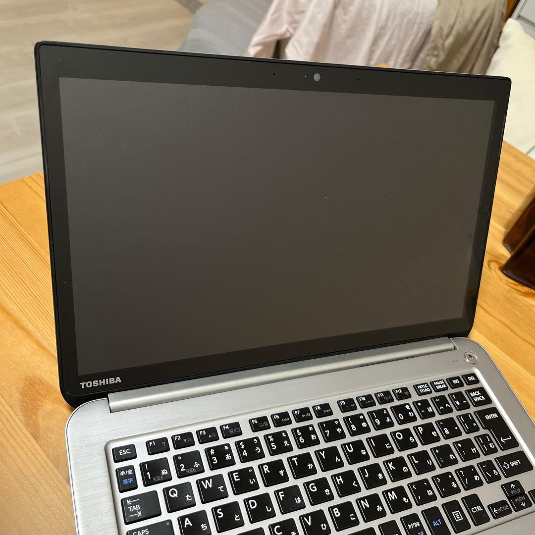 その他ノートPC本体 dynabook KIRA VZ83/TS PVZ83TS-NNA 8GB