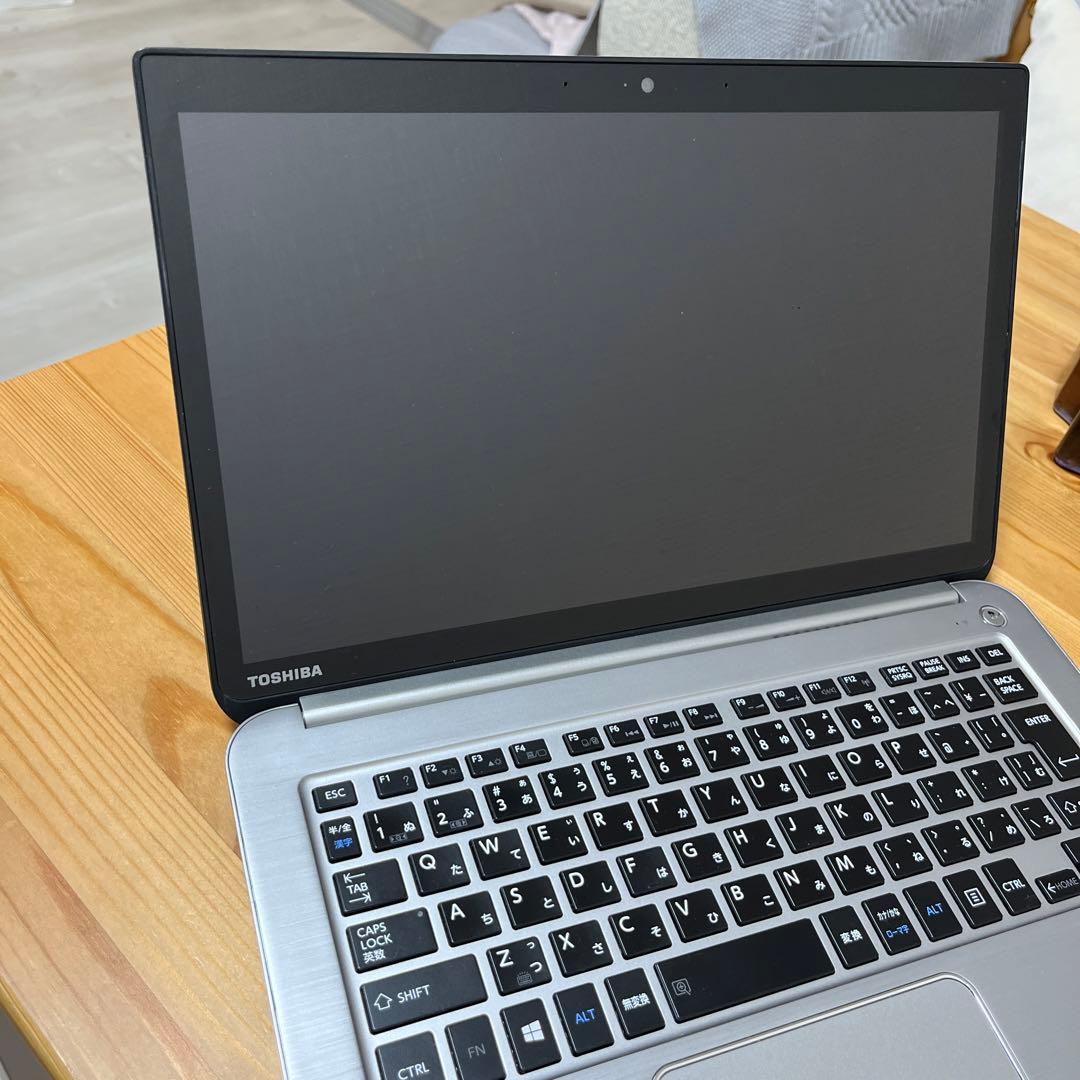 その他ノートPC本体 dynabook KIRA VZ83/TS PVZ83TS-NNA 8GB