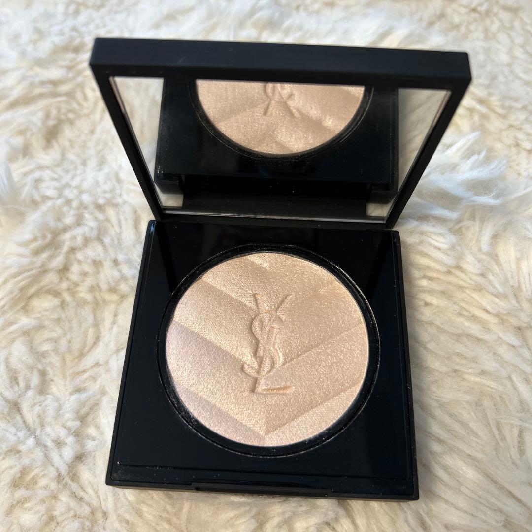 YSL オールアワーズ　ハイパールミナイザー 01