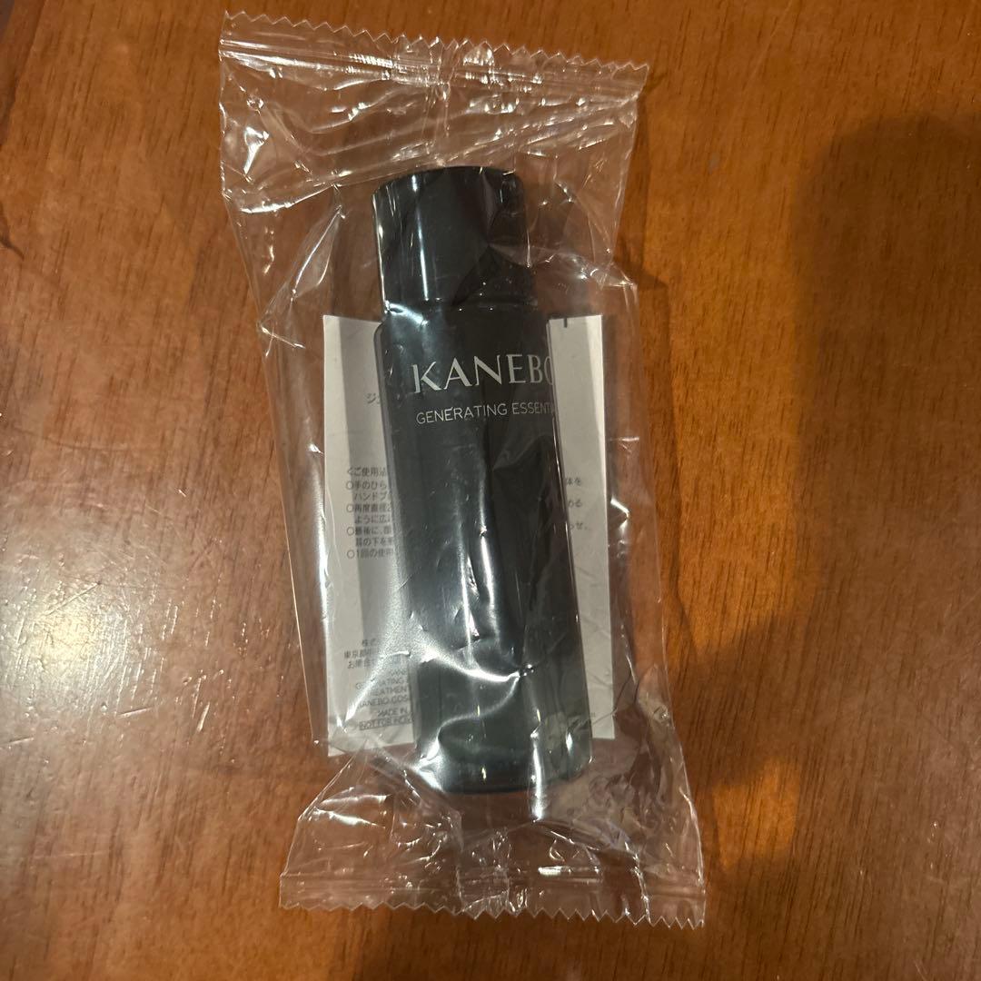 KANEBO カネボウ ジェネレイティング エッセンシャルズ 30ml
