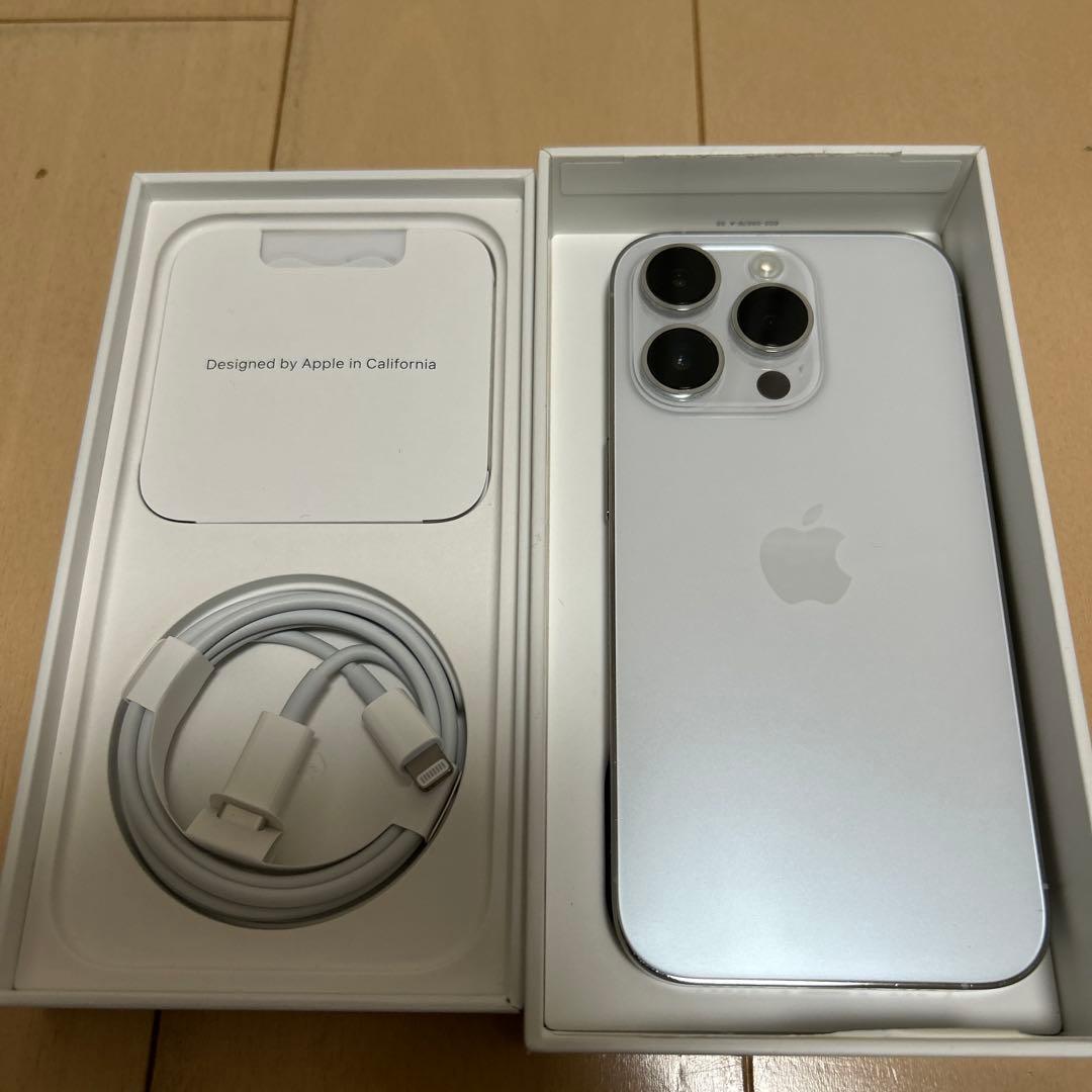 iPhone14プロ　シルバー 128GB