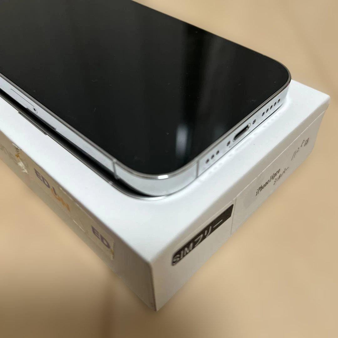 iPhone14プロ　シルバー 128GB