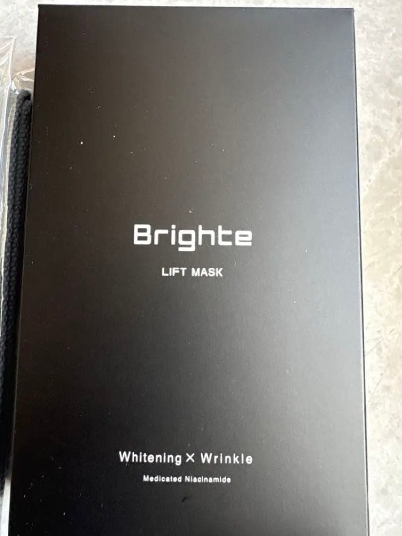 Brightee ELEKI LIFT 美顔器　ピンク