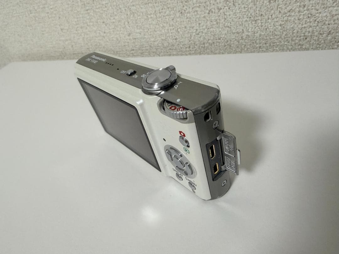 【基本動作確認済】Panasonic ルミックス デジカメ／DMC-FX40