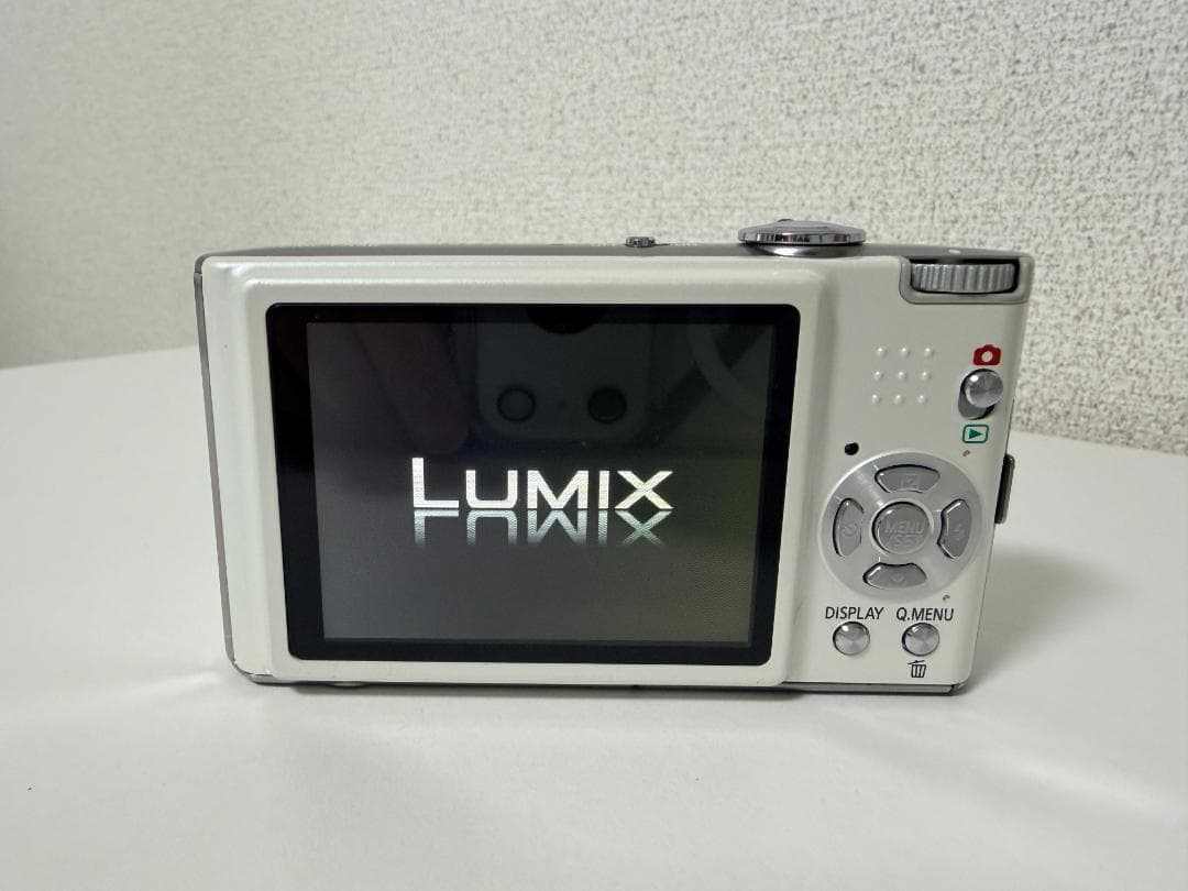 【基本動作確認済】Panasonic ルミックス デジカメ／DMC-FX40