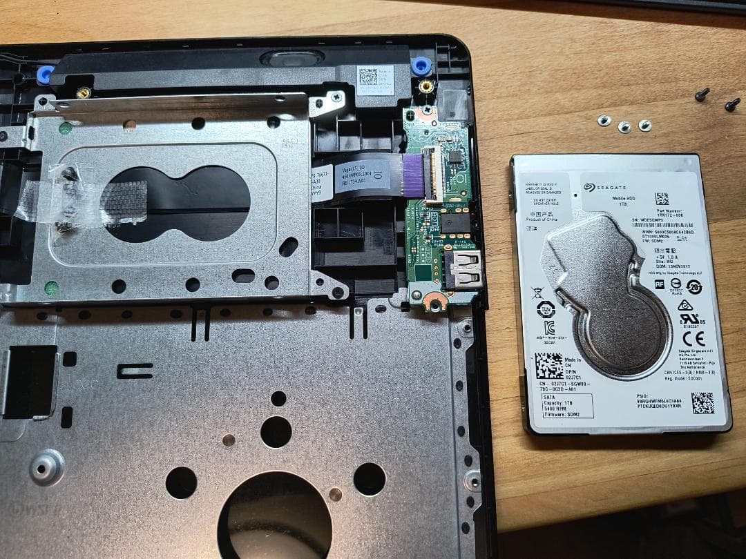293_DELLノートPC Inspiron15-3567（HDDなし）