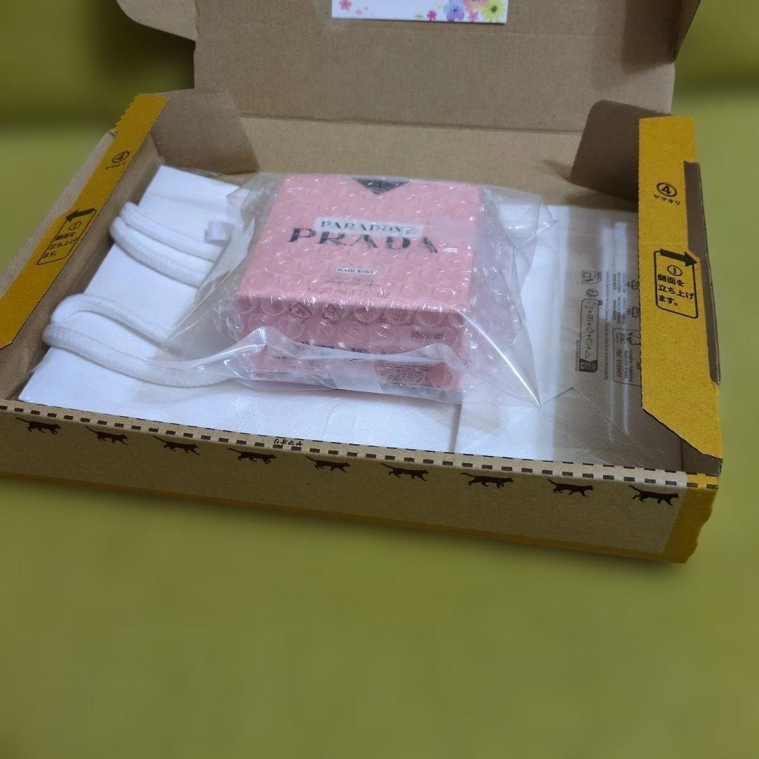 新品未使用 プラダ パラドックス ヘアミスト 30ml　ショッパー付きPRADA