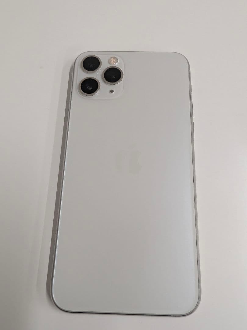 iPhone 11 Pro 256GB シルバー SIMフリー