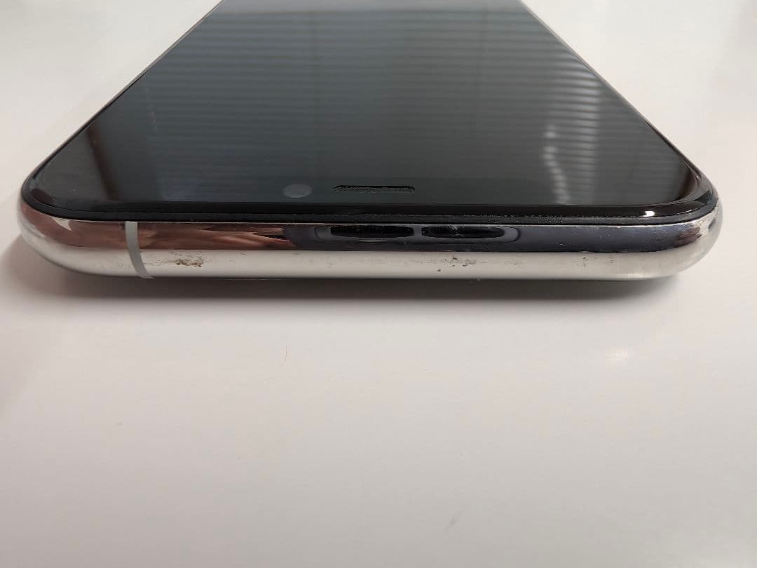iPhone 11 Pro 256GB シルバー SIMフリー