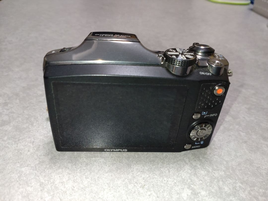 OLYMPUS SZ-31 MR デジタルカメラ 24倍ズーム