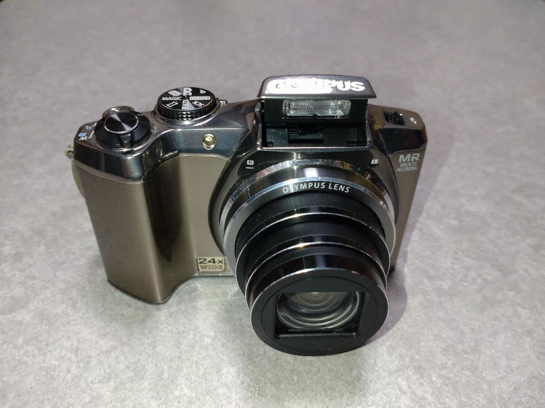 OLYMPUS SZ-31 MR デジタルカメラ 24倍ズーム