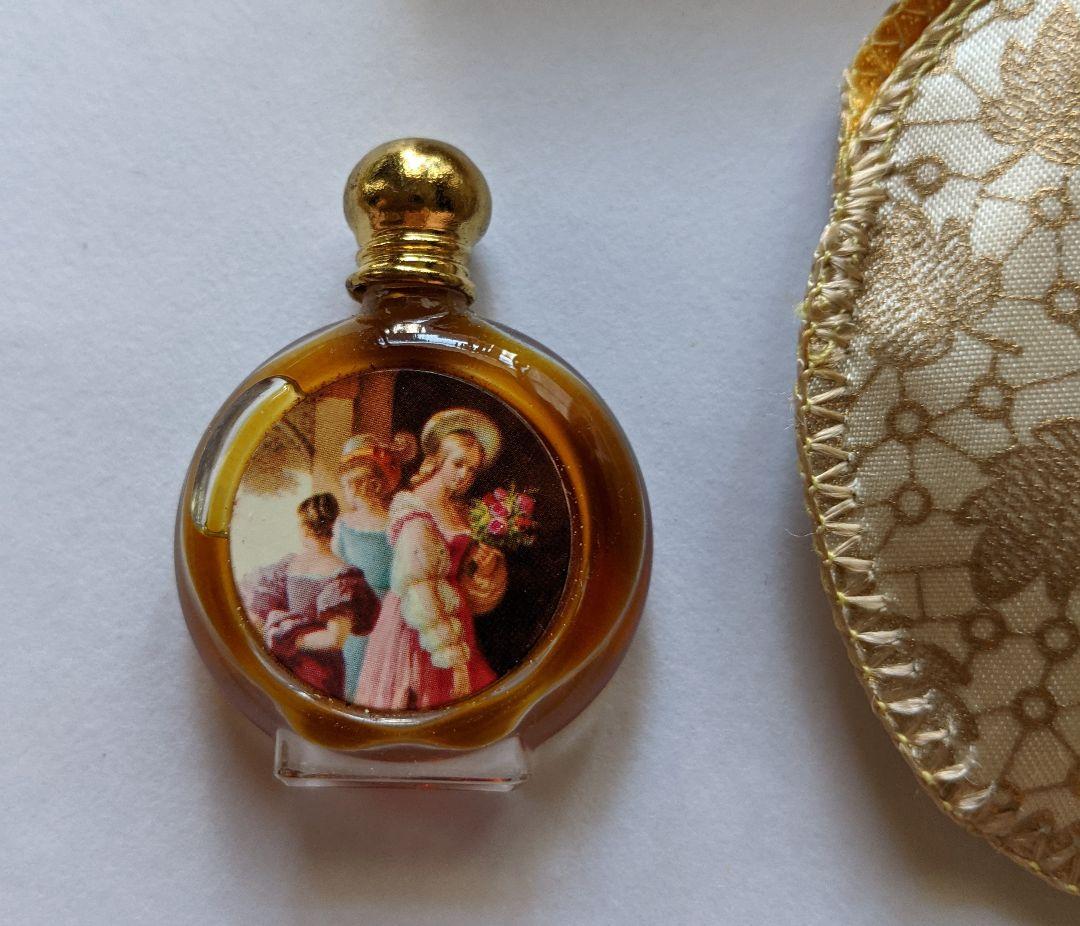 CHANEL・Christian Dior、NINA RICCI