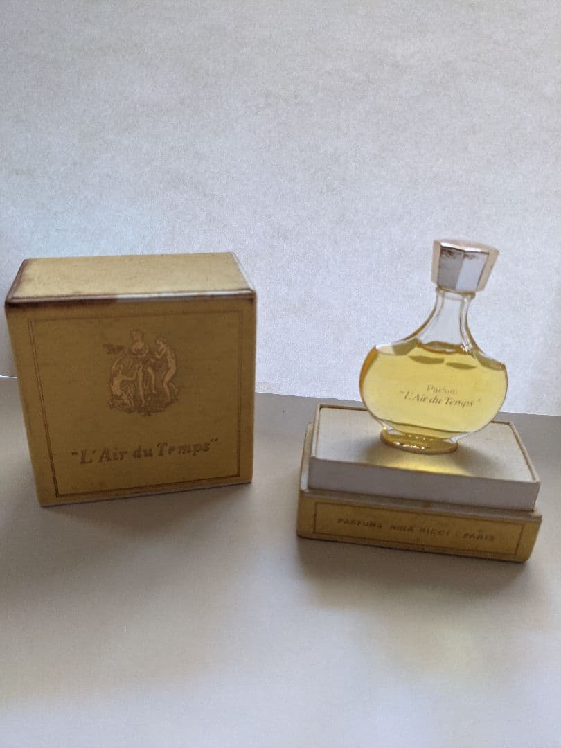 CHANEL・Christian Dior、NINA RICCI
