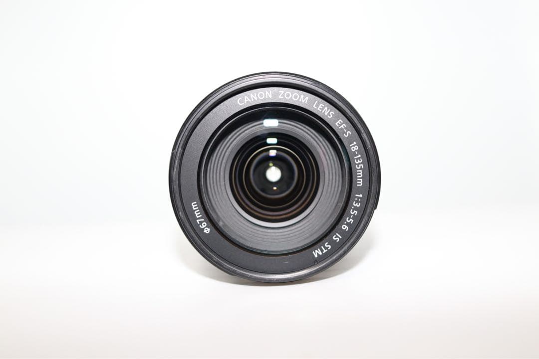 Canon EF-S 18-135mm F3.5-5.6 IS STM キャノン