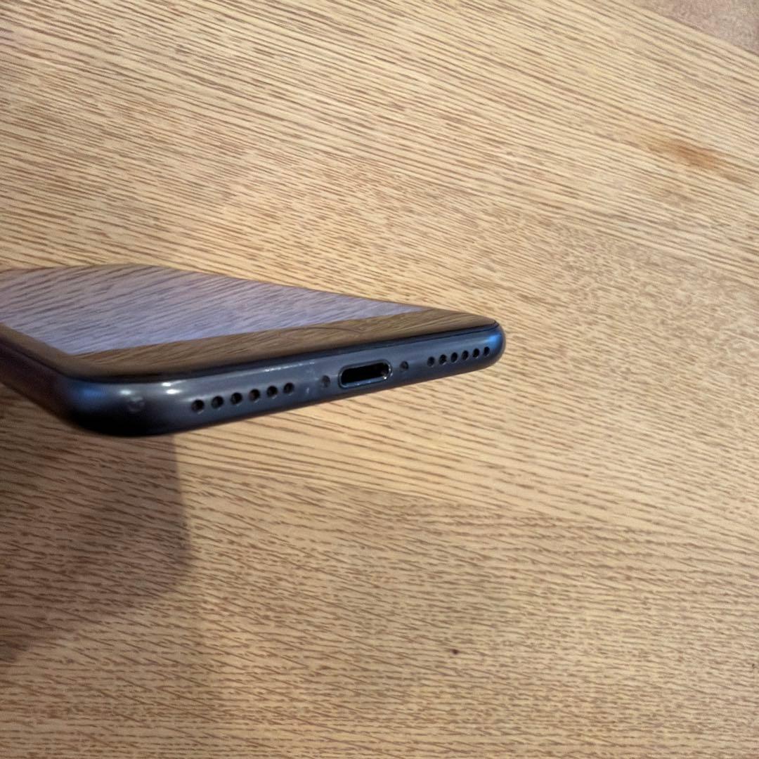 iPhone8 64g 本体 simフリー