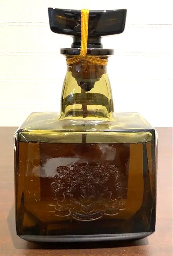 古酒 SUNTORY Reserve  サントリー ウィスキー AK