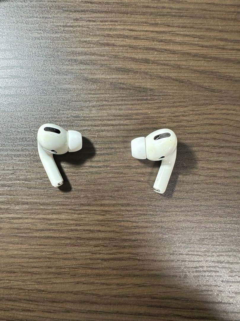右耳不良AirPods Pro 第1世代＋ミッフィー公式ケース（箱＋500円）