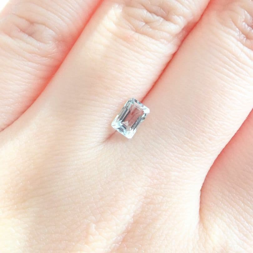 ミントベリル   オクタゴン(エメラルドカット)   0.55ct