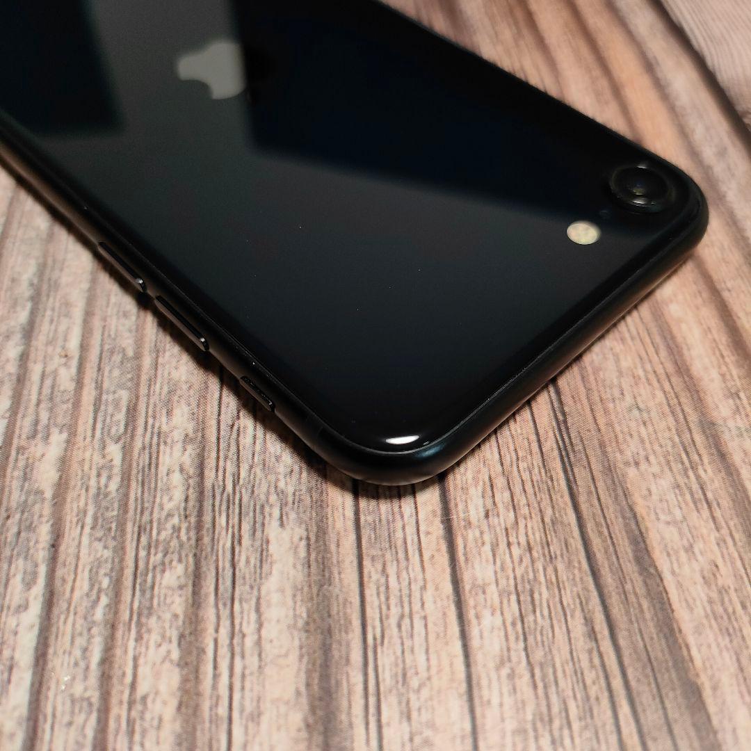 iPhone SE 第3世代 64GB 美品 ミッドナイト バッテリー100%