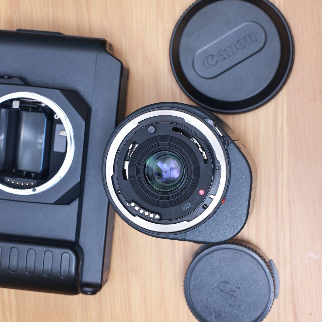 フィルムカメラ Canon T80 レンズ2本 電池付き
