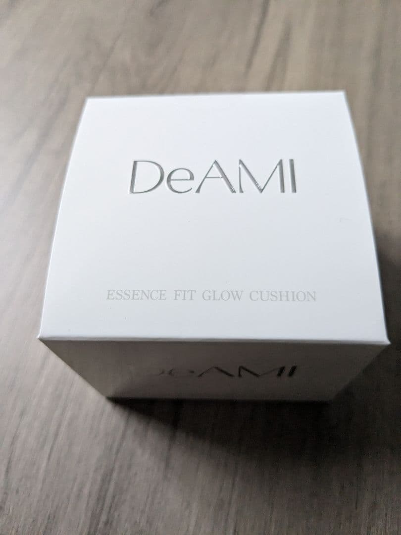 tayt☆新品未開封　Deami エッセンスフィットグロウクッション