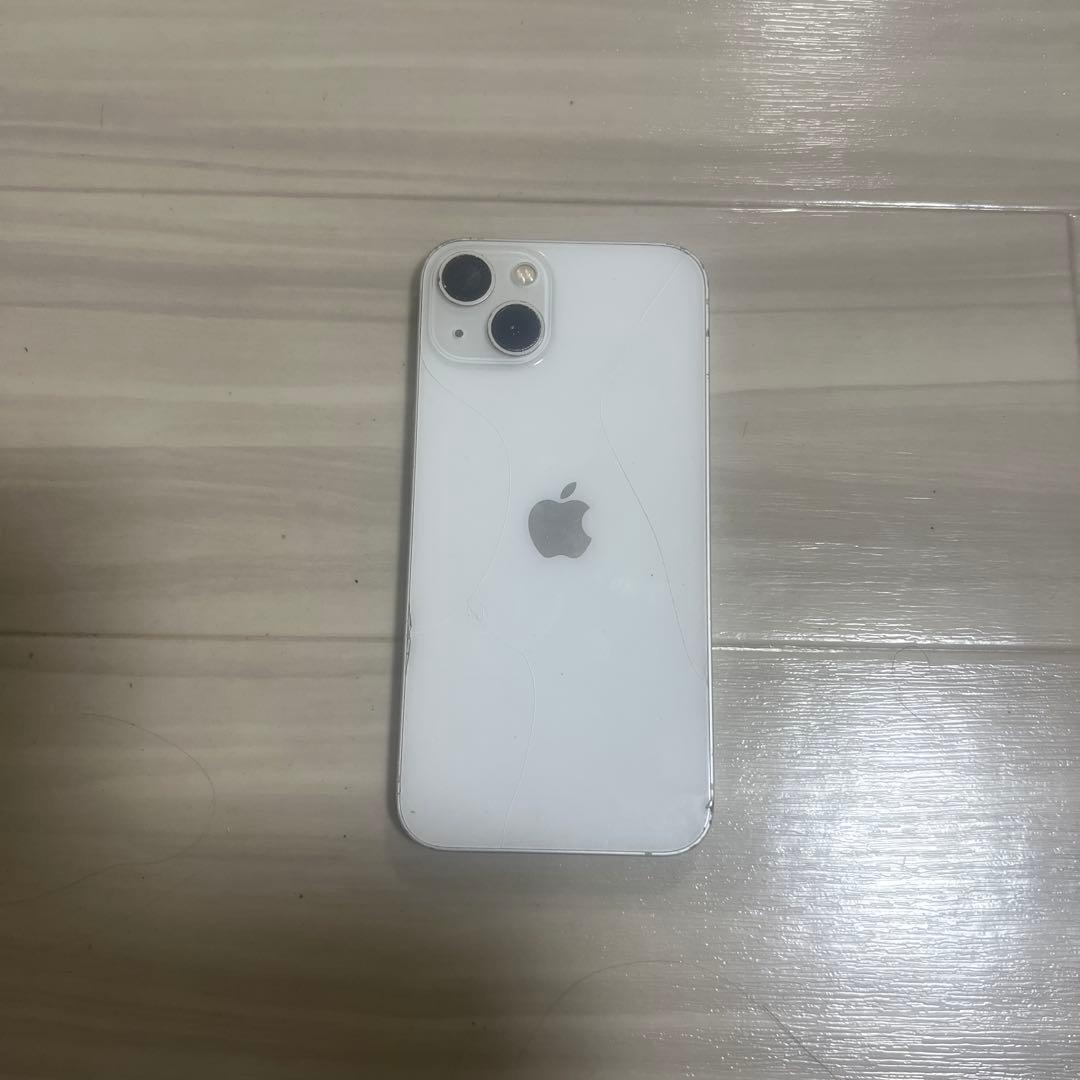 Apple iPhone 13 ホワイト