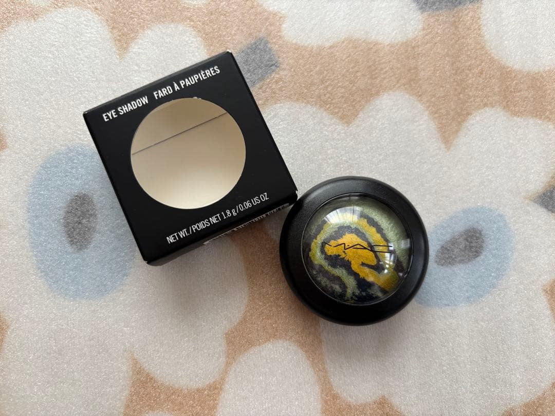 MAC フェイスパウダー、アイシャドウ、チーク、リップスティックセット