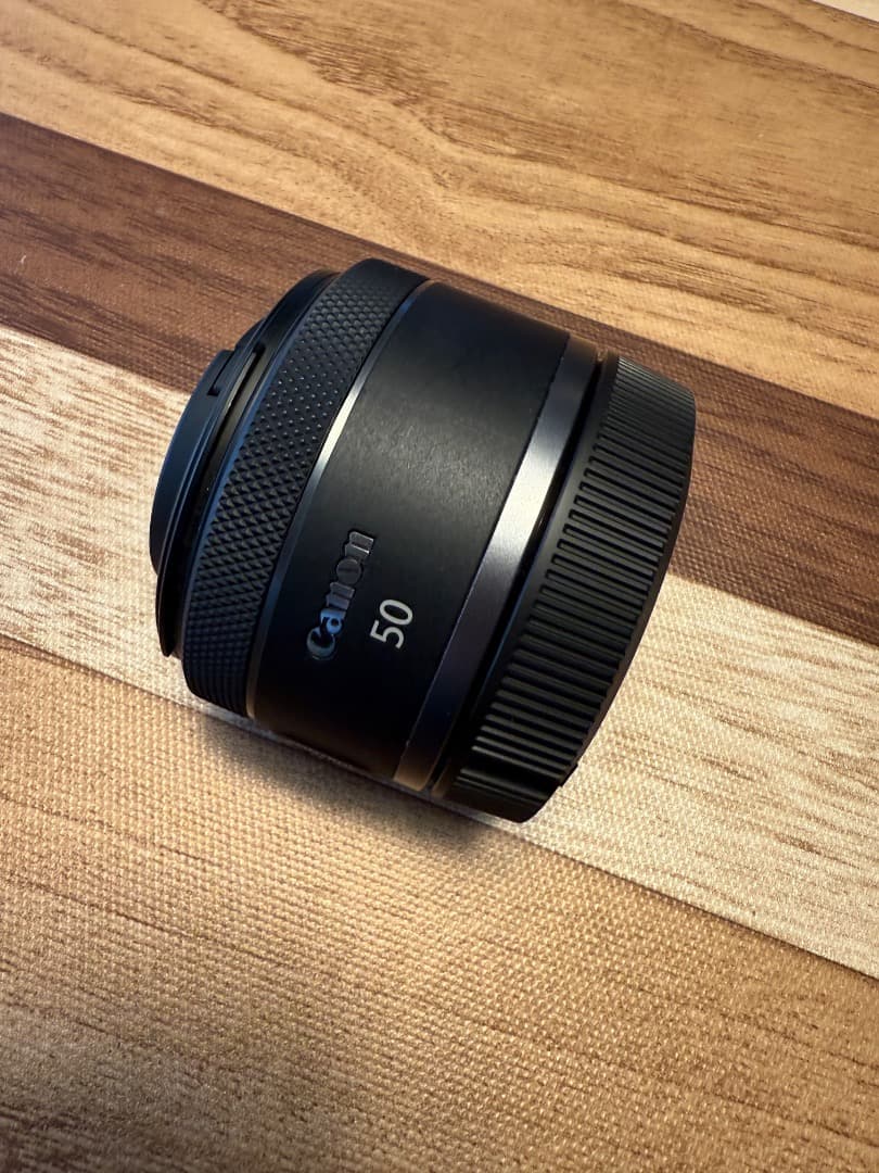 美品Canon RF50mm F1.8 STM 単焦点レンズ
