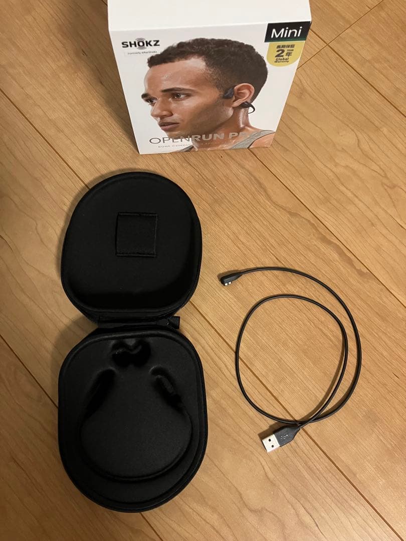 美品　SHOKZ OpenRun Pro Mini 骨伝導イヤホン