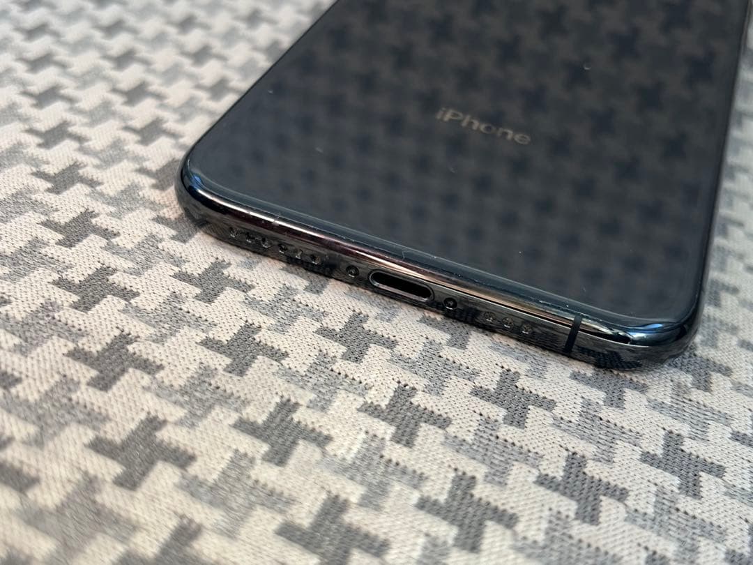 スマートフォン本体 Apple iPhone Xs 512GB