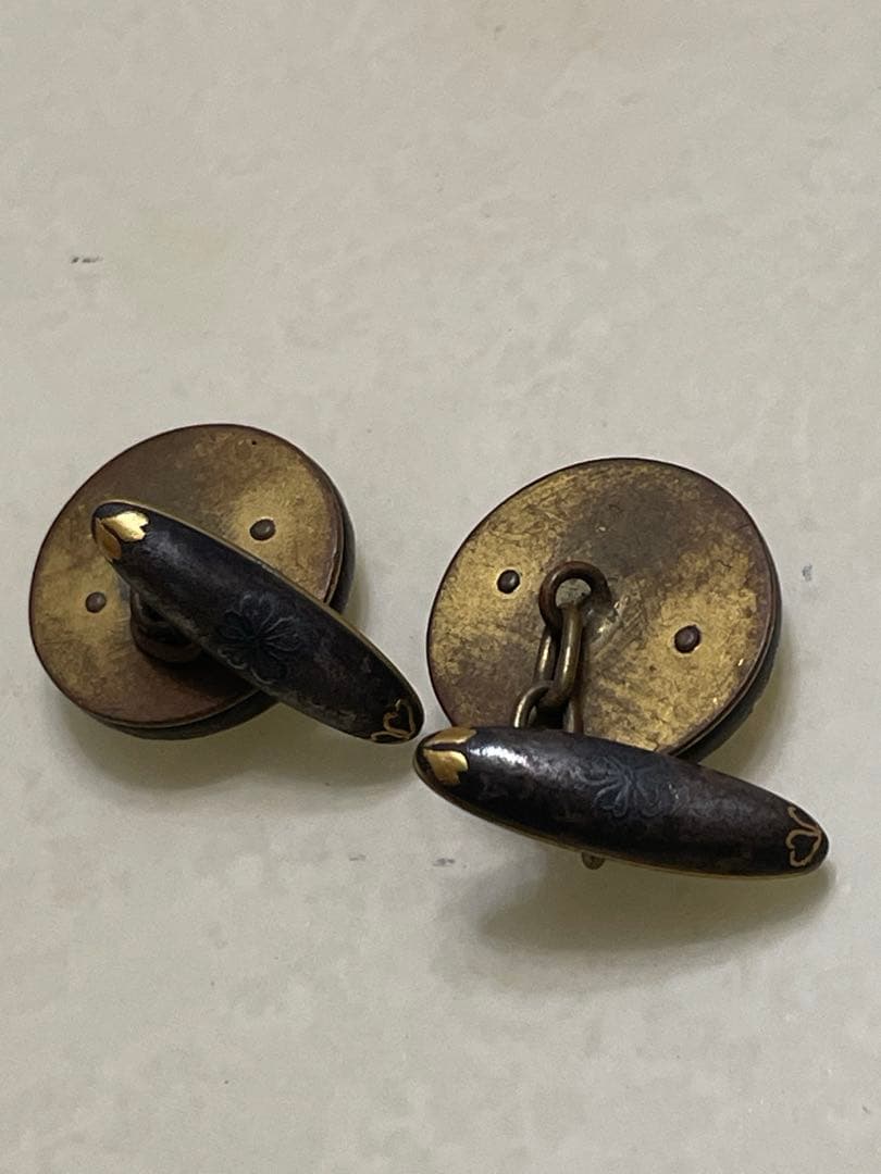 希少品　五三の桐　桜図　金象嵌　赤銅　時代物　チェーンカフス　レトロ　美術品