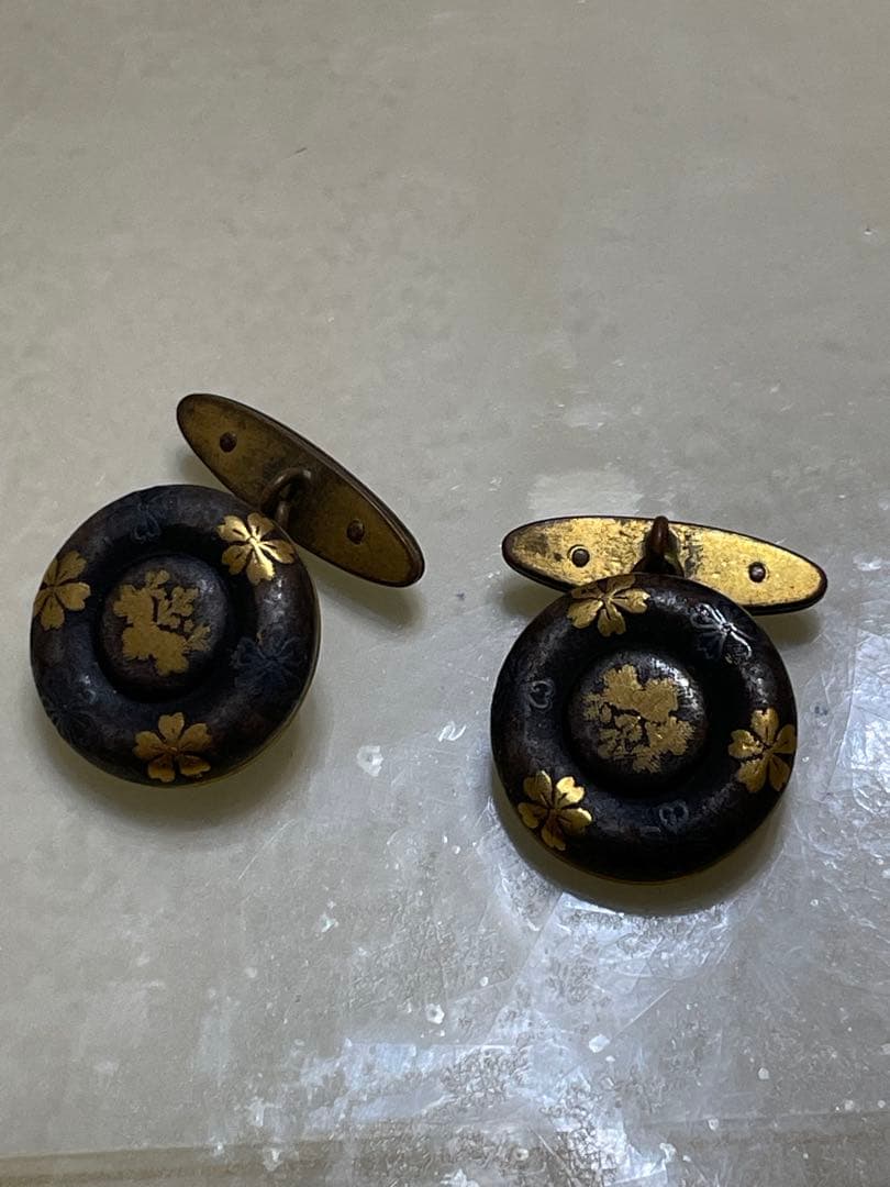 希少品　五三の桐　桜図　金象嵌　赤銅　時代物　チェーンカフス　レトロ　美術品