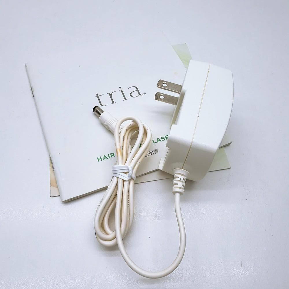 残量　ほぼ未使用★トリア パーソナルレーザー 4X Tria 脱毛器