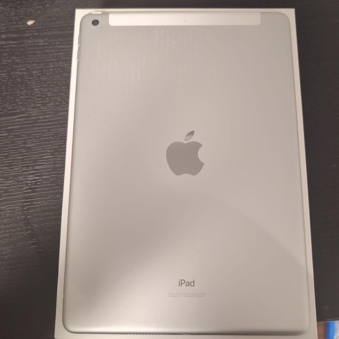 iPad (第7世代) Wi-Fi+セルラー 128GB シルバー