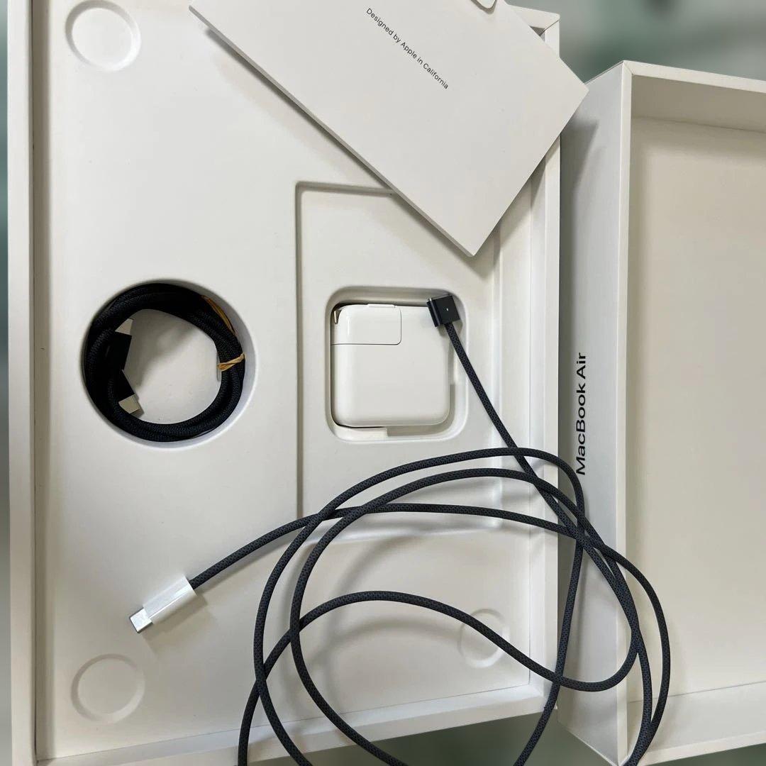 値下げ MacBook Air 13 8GB / 256GBミッドナイト