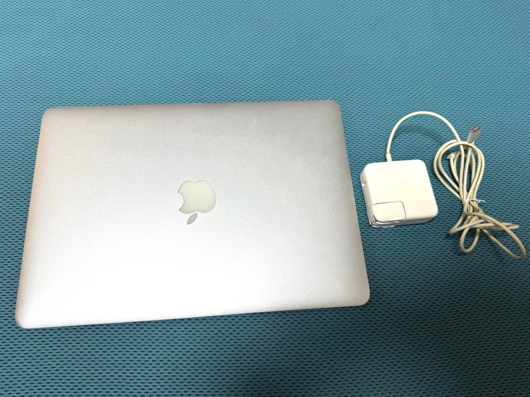 Macbook air 13インチ 2012 256GB Corei7 USキー