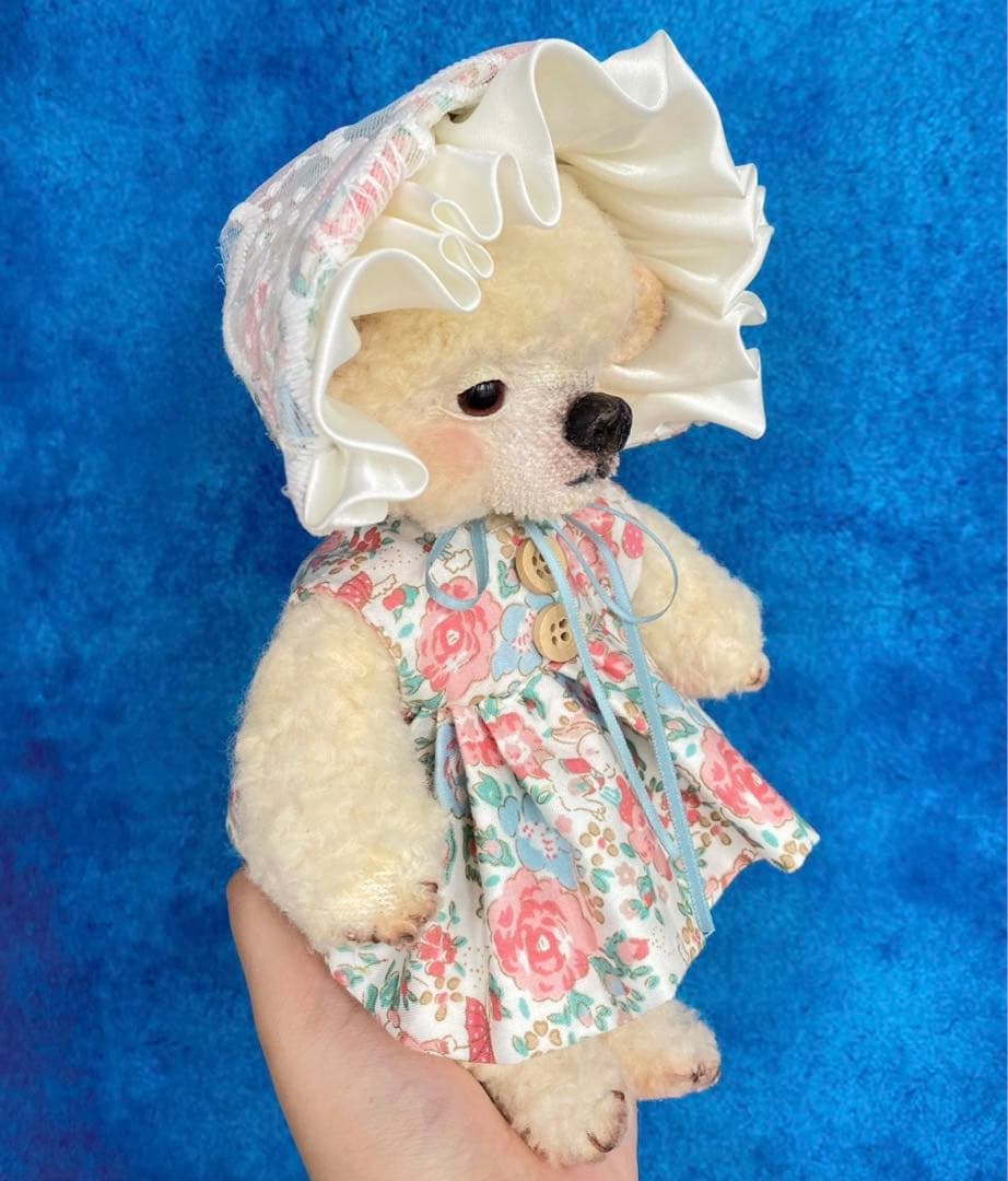 ネムネム仔熊ちゃん テディベア ぬいぐるみ 海外作家様 ハンドメイド 部屋飾り