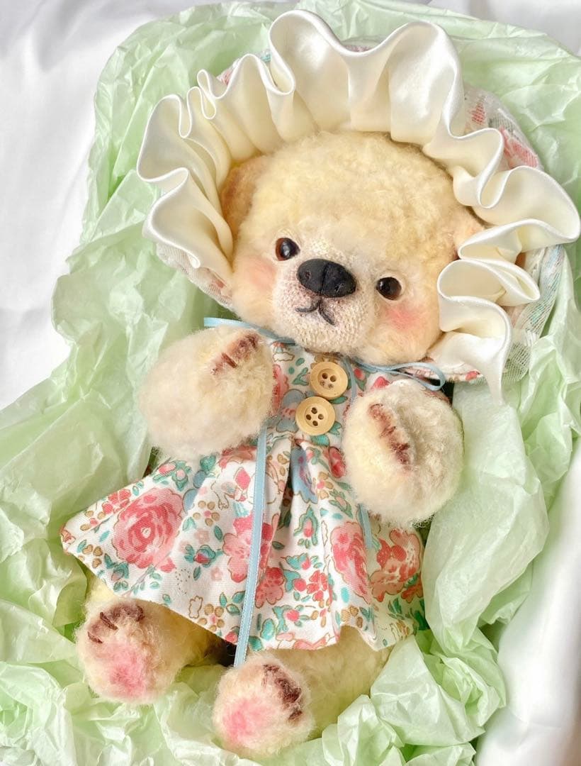ネムネム仔熊ちゃん テディベア ぬいぐるみ 海外作家様 ハンドメイド 部屋飾り