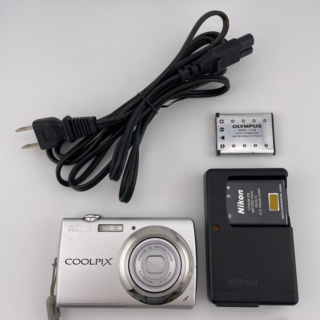 実写美⭕️良品【動作確認済み】Nikon COOLPIX S220 シルバー