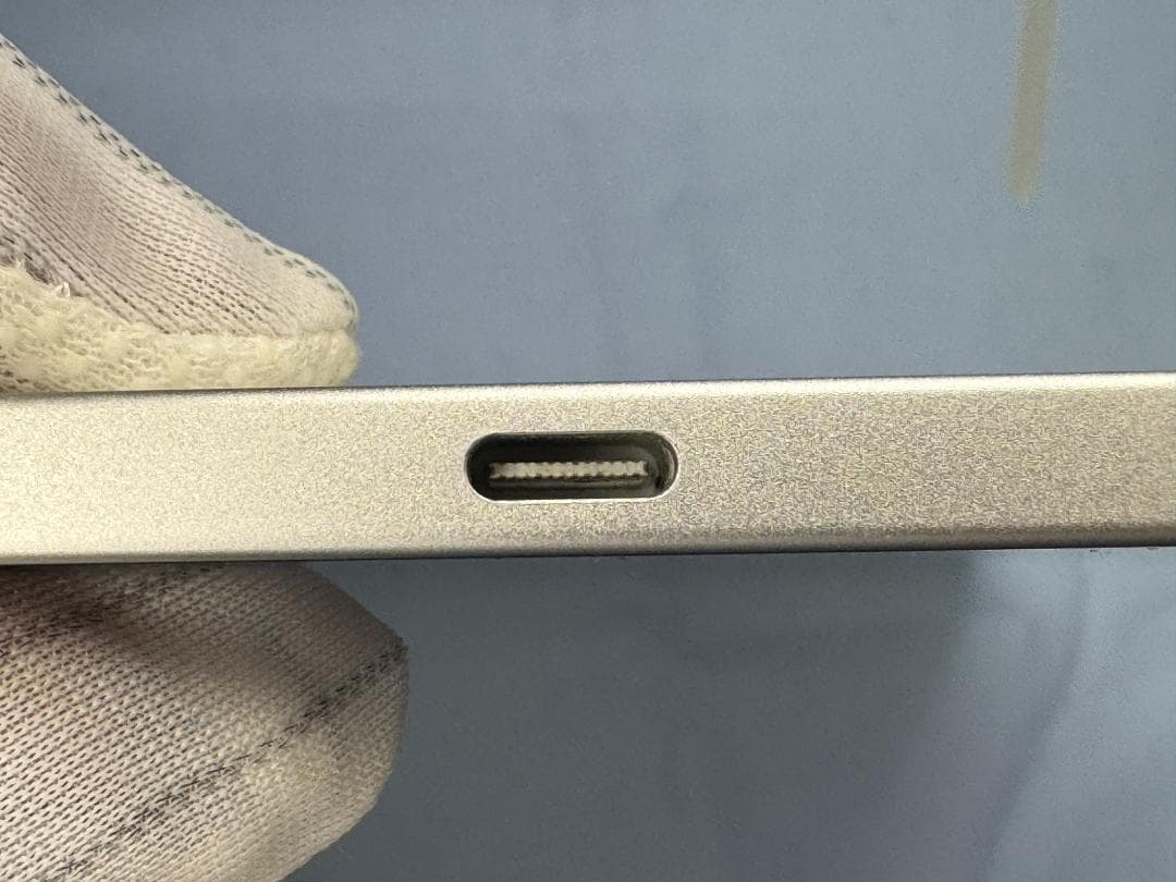 【セット】iPad 第10世代 64GB ＋ Combo Touch