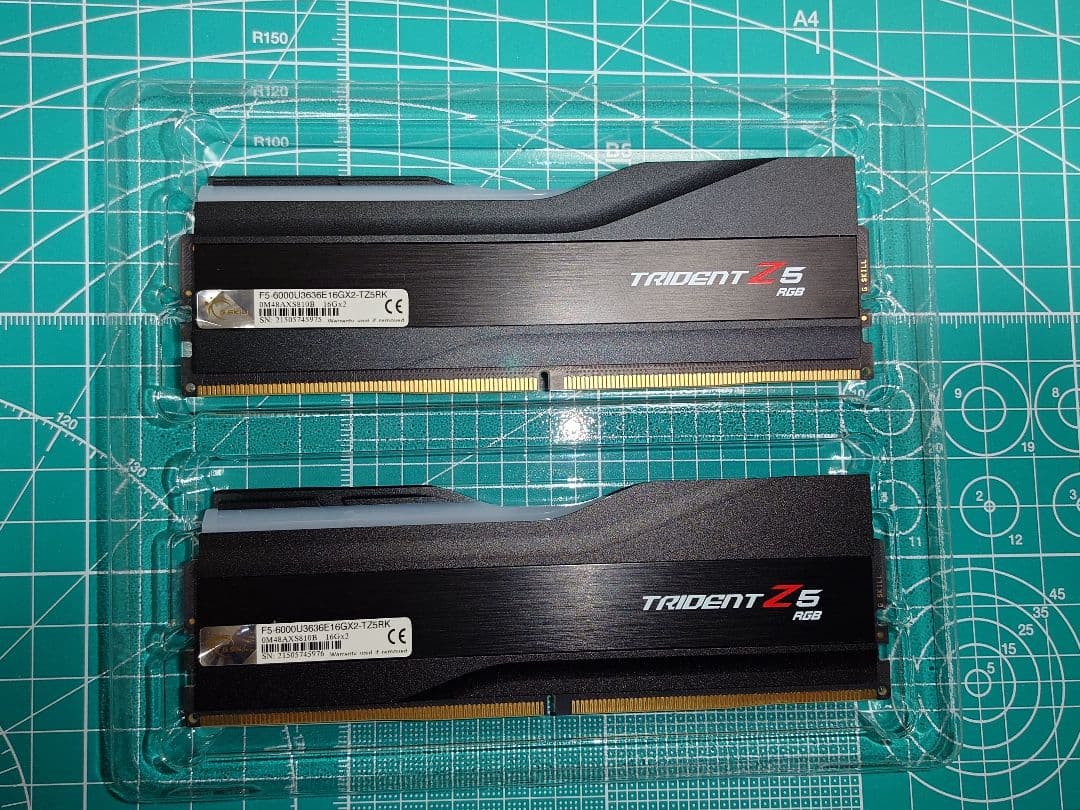 G.Skill Trident Z5 RGB DDR5-6000 16G×2枚