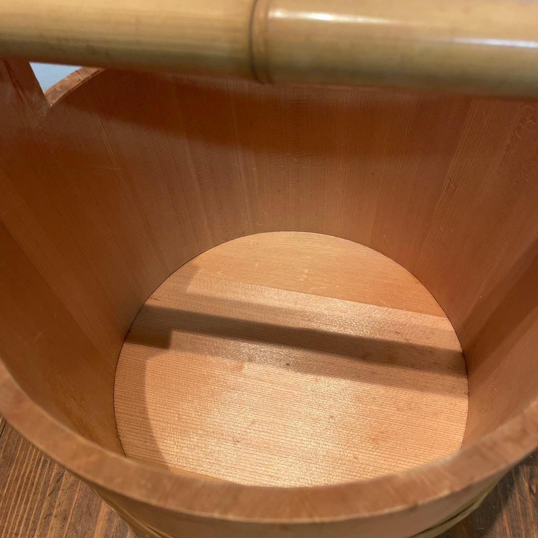 美品　茶道具　水張桶　手桶水指　木地　水屋道具　蓋付き　工芸品