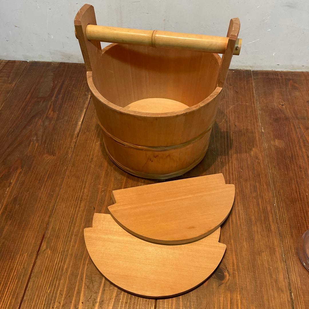 美品　茶道具　水張桶　手桶水指　木地　水屋道具　蓋付き　工芸品