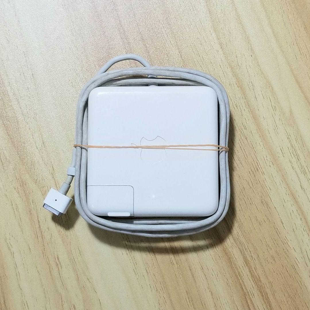 美品 Macbook Pro 17インチ メモリ8GB 新品SSD240GB