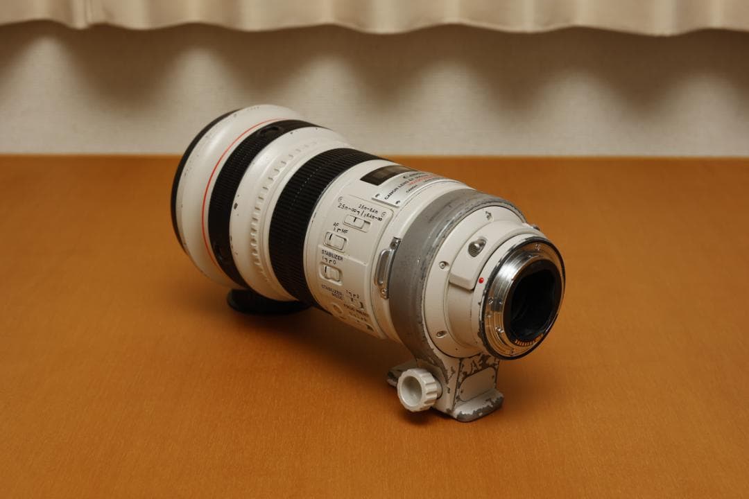 Canon EF300mm F2.8L IS USM　ケース、フード付き　おまけ