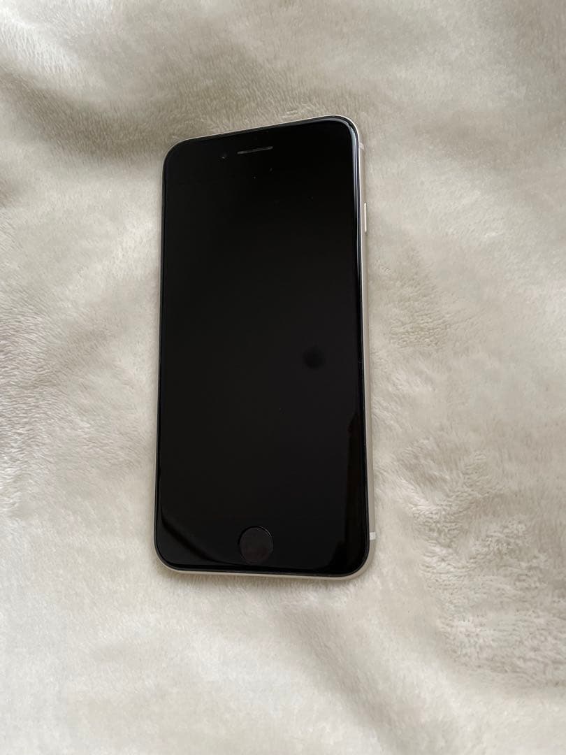 Apple iPhone SE第3世代 ホワイト 64GB SIMフリー