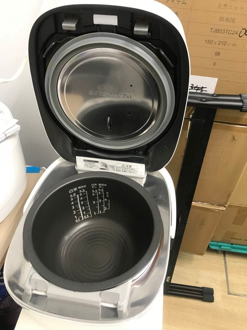 専用　TOSHIBA RC-10VST 真空圧力IHジャー炊飯器 2023年製