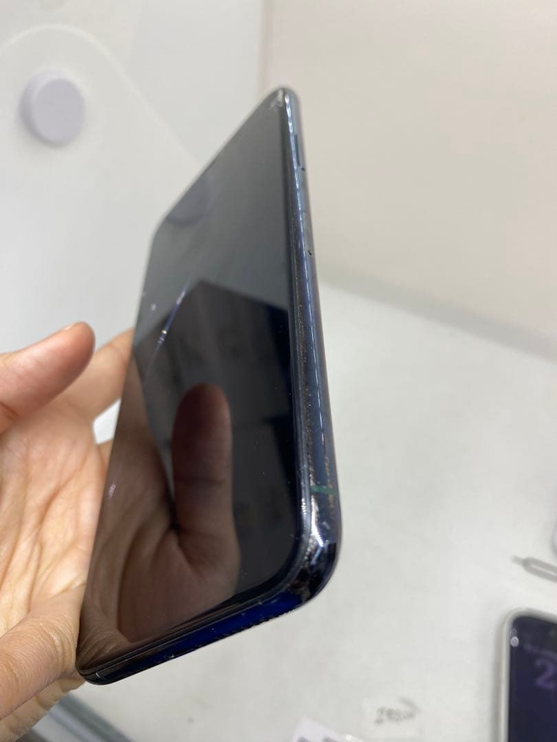 iPhone 11 Pro Max 256GB SIMフリー　93441