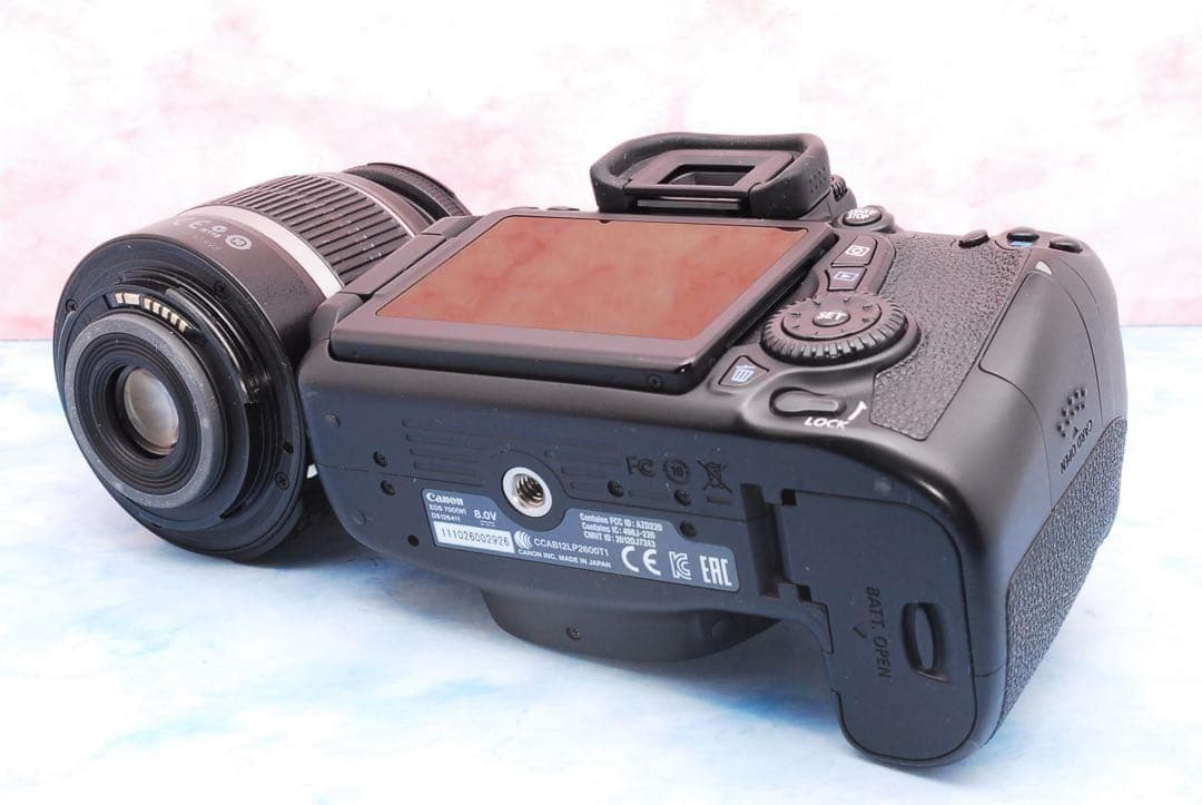 キャノン EOS 70D★スマホ転送OK★美品★一眼レフカメラ★手ぶれ補正